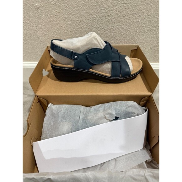 NIB Clarks Merliah Echo Women 11‎ Wedge Sandals Navy Leather Cork Platform Comfy - Picture 3 of 10